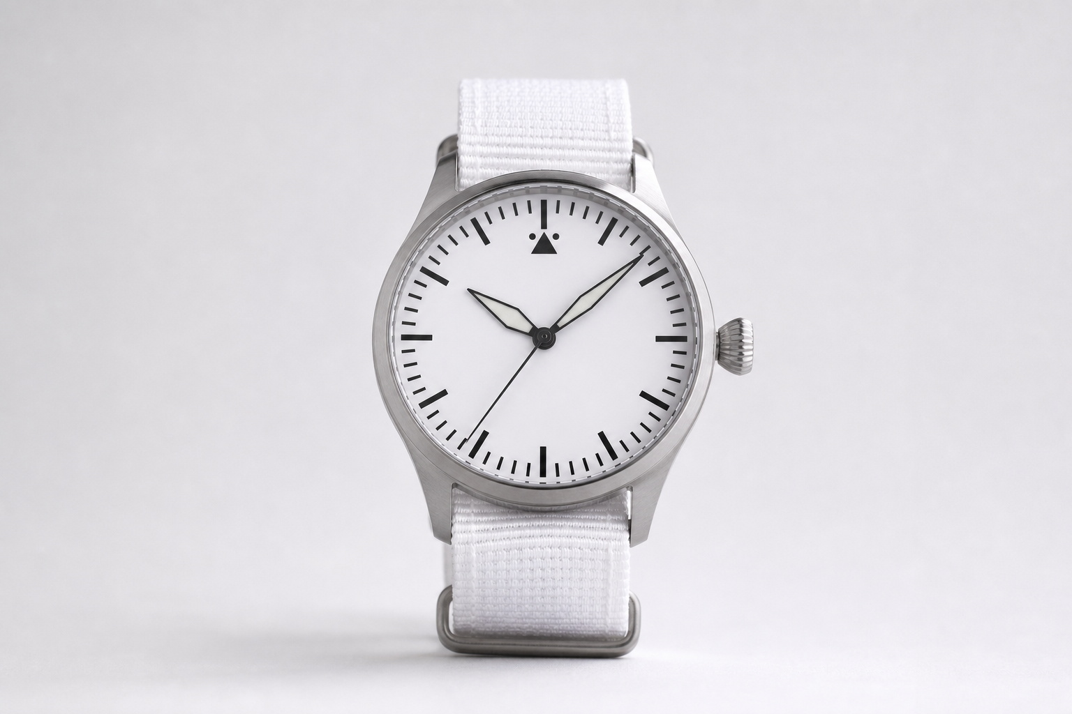 Volt Line Pilot Classic White